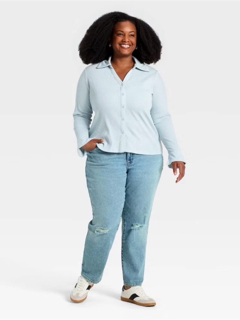Women's Mid-Rise Boyfriend Jeans - Ava & Viv Medium Wash Size 26 / 29” Plus Size